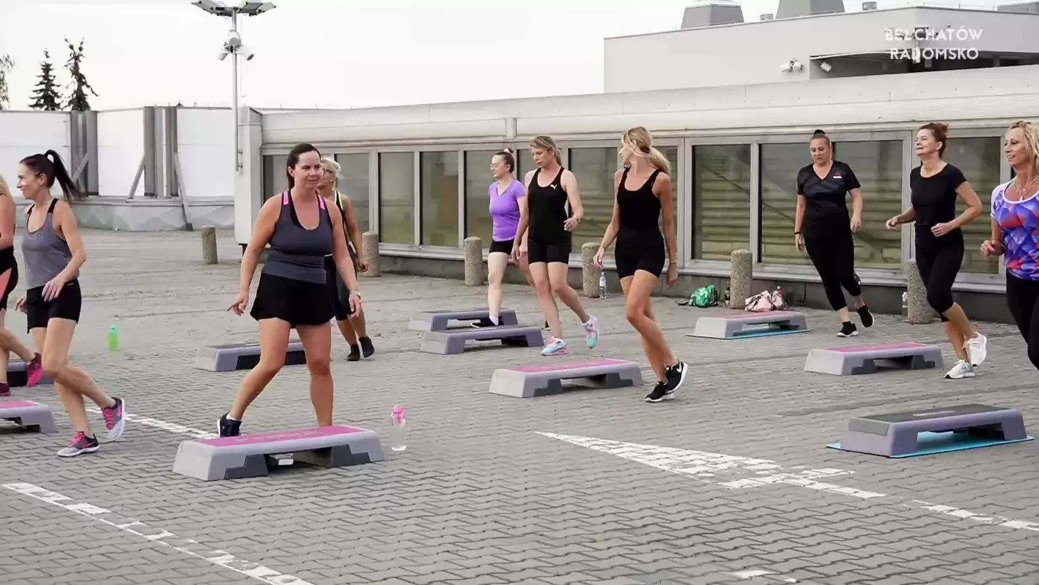 news-bel-220724-cwiczenia-na-powietrzu-www.mp4