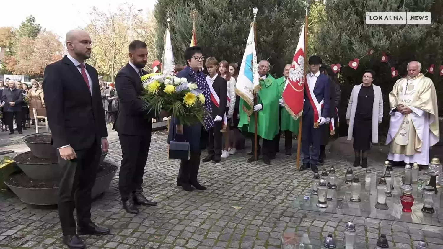 news-bel-201024-dni-papieskie-kwiaty-www.mp4