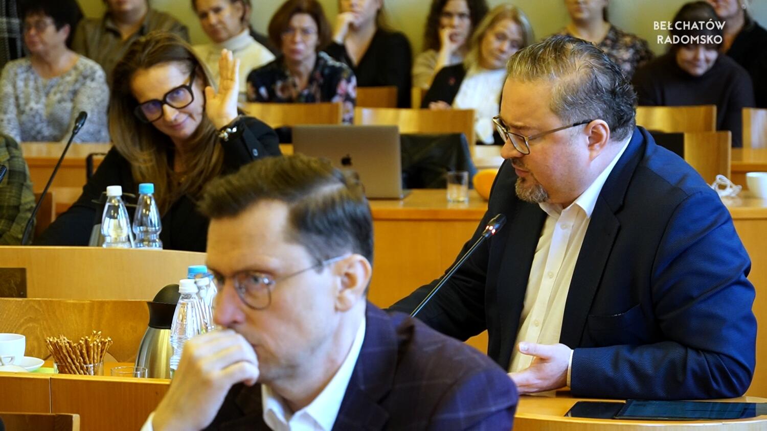 news-bel-03122025-nadzwycz-sesja-rady-miejskiej-www.mp4